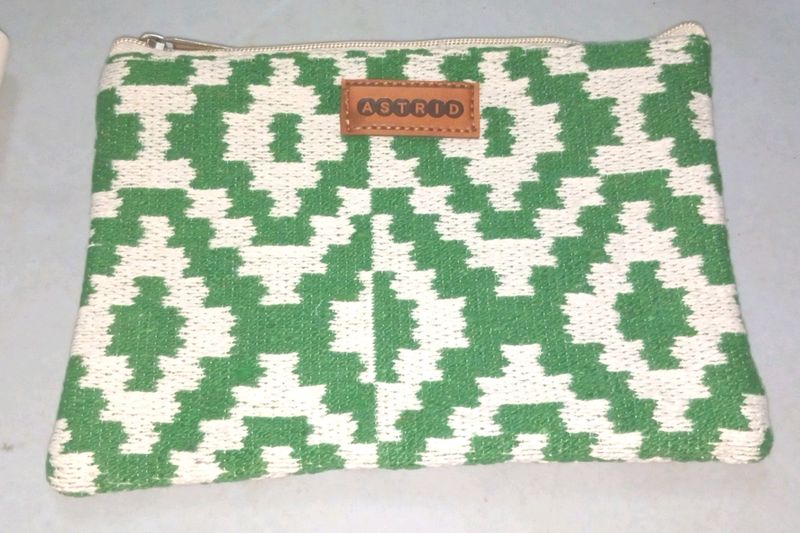 🇮🇳🇮🇳🇮🇳Astrid Pouch 🇮🇳🇮🇳🇮🇳