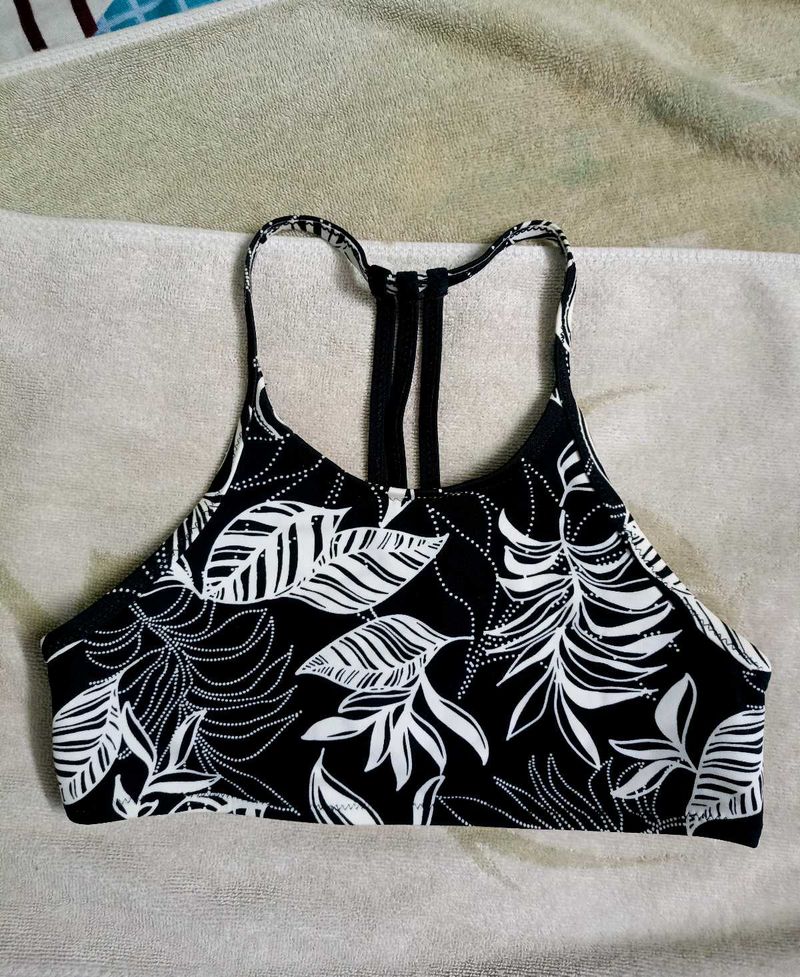 Stylish Black &amp; White Leaf Print Bikini Top