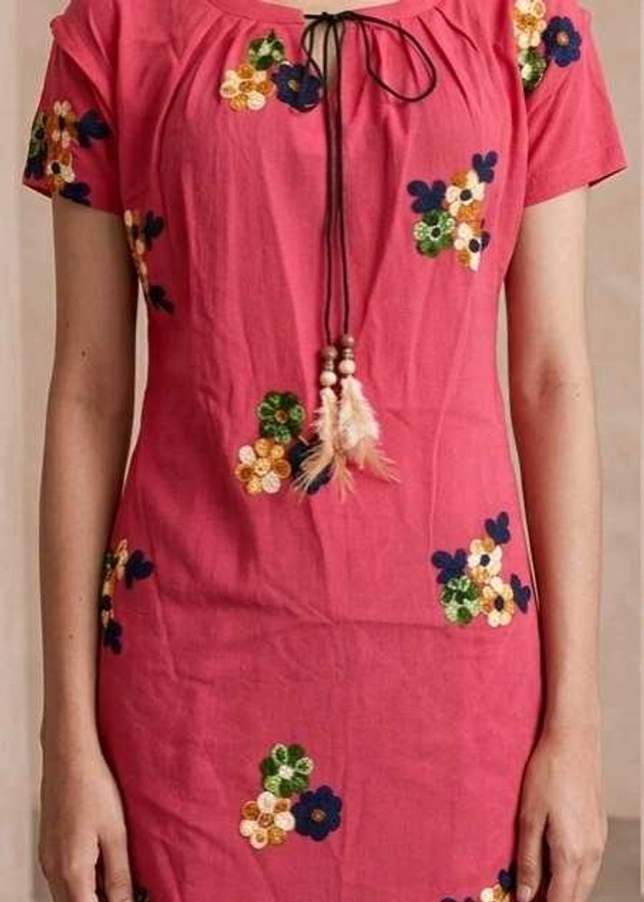 Floral Embroidered Tunic Top