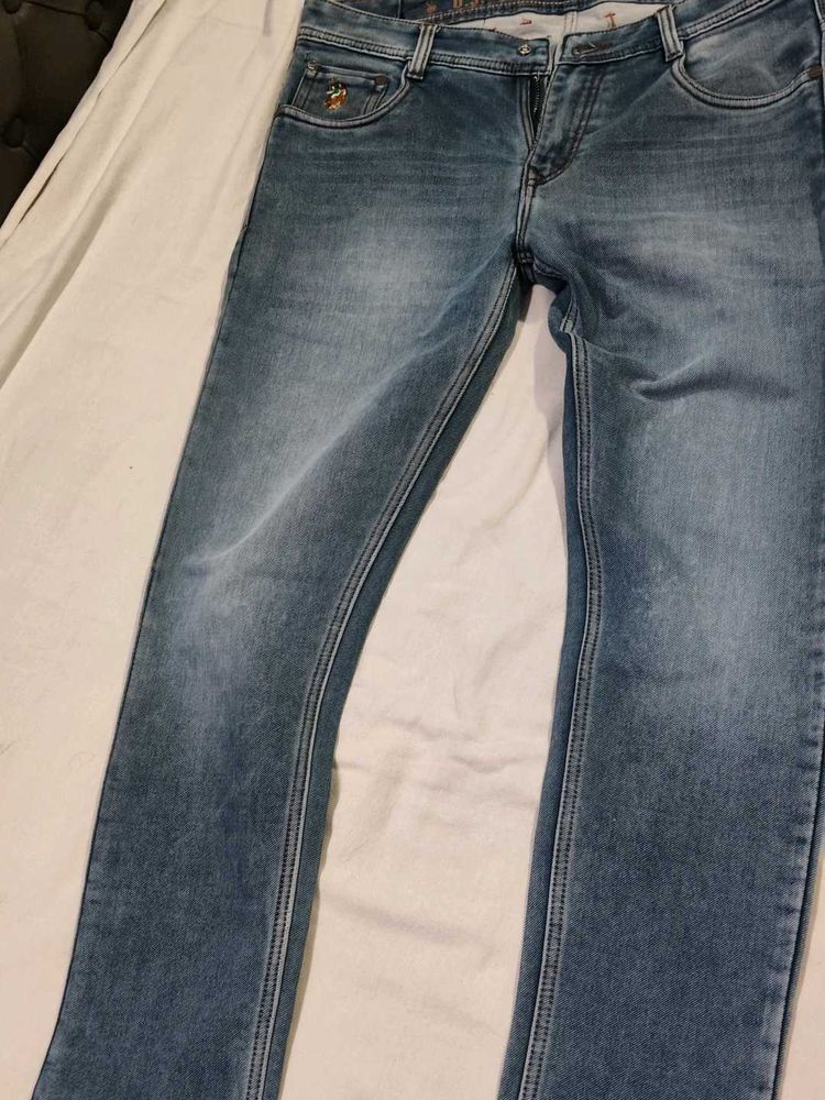Stylish Blue Denim Jeans