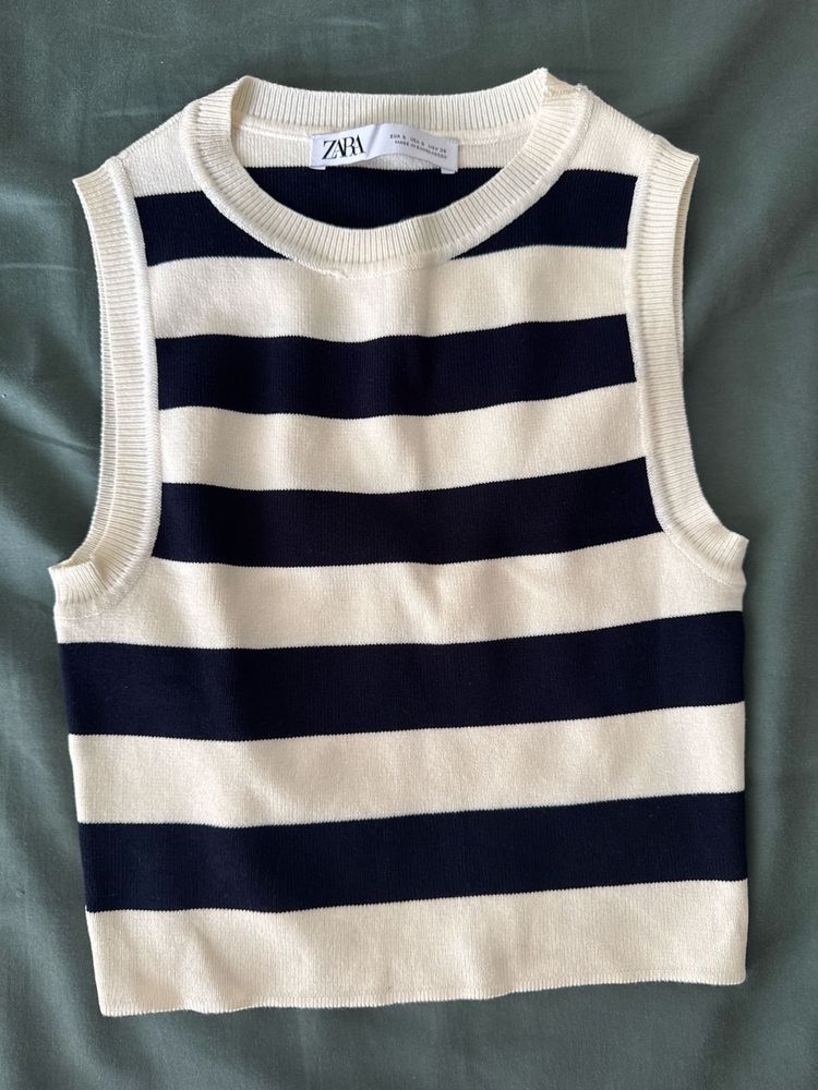 Zara Striped Sleeveless Knit Top