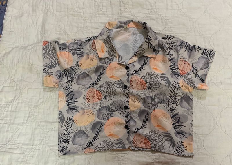 Stylish Tropical Print Button-Up Shirt