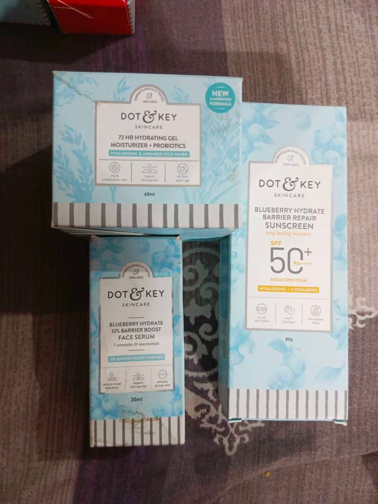 Dot &amp; Key Skincare Set