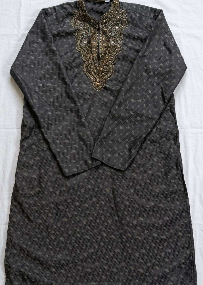 Men's Embellished Kurta