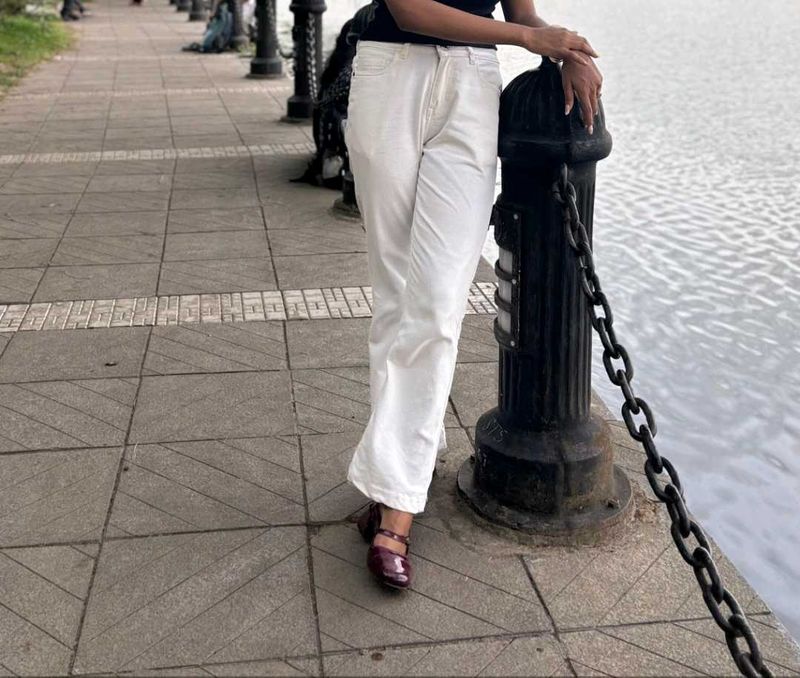 White bootcut jeans