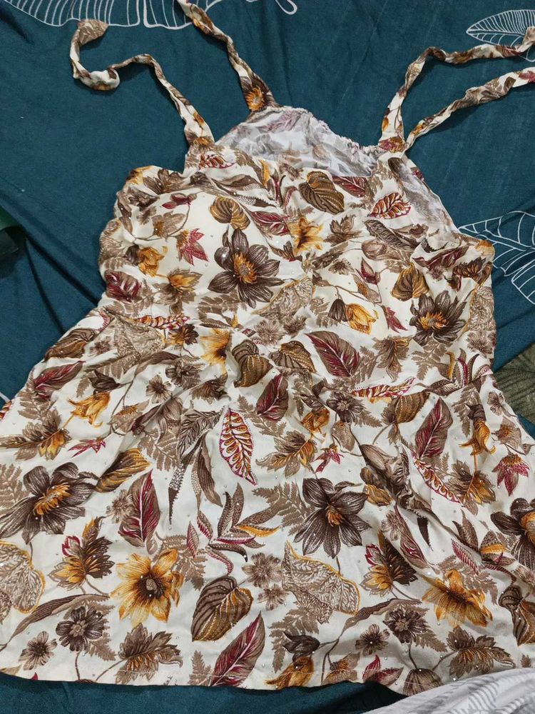 Women's Floral Sleeveless Peplum Top