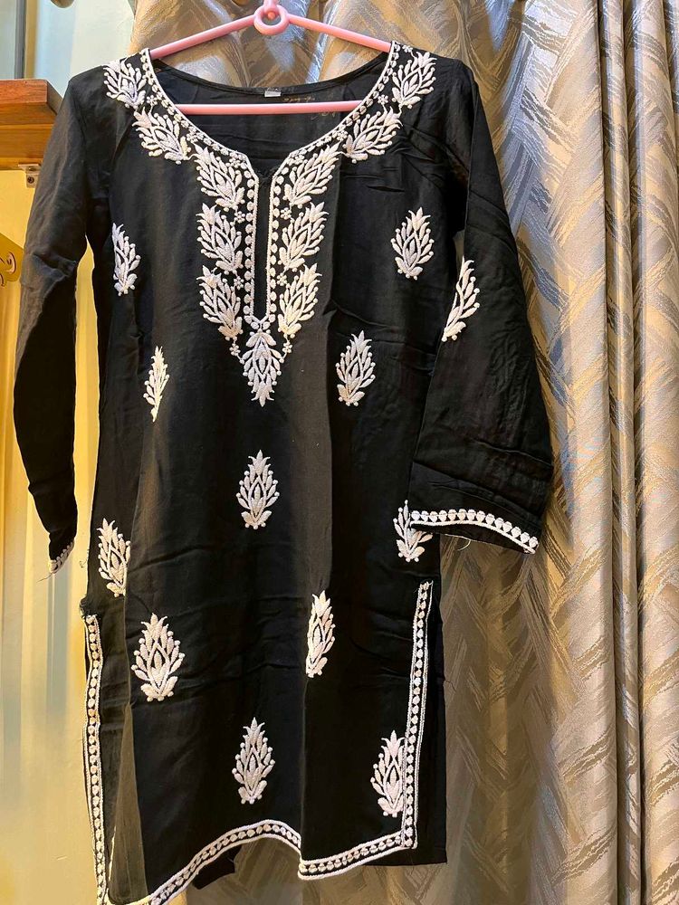Elegant Black Kurta with White Embroidery