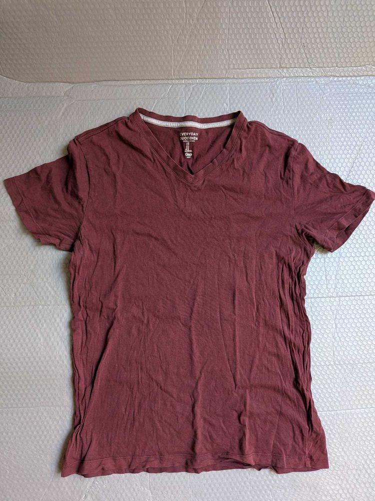 Men's Maroon V-Neck T-Shirt