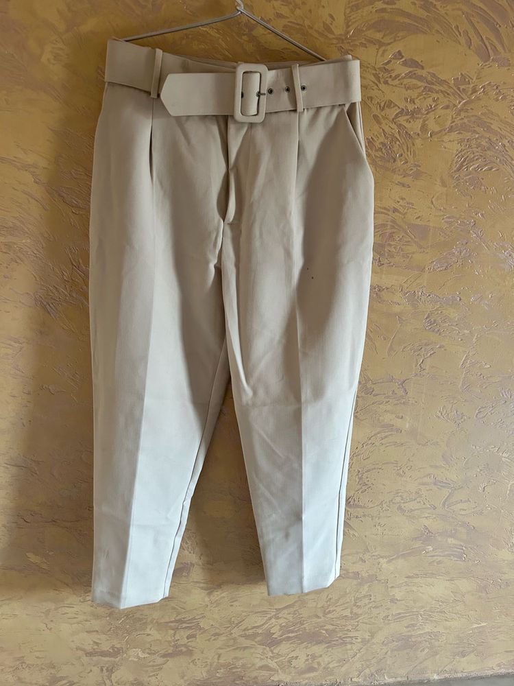 Chic High-Waisted Belted Trousers