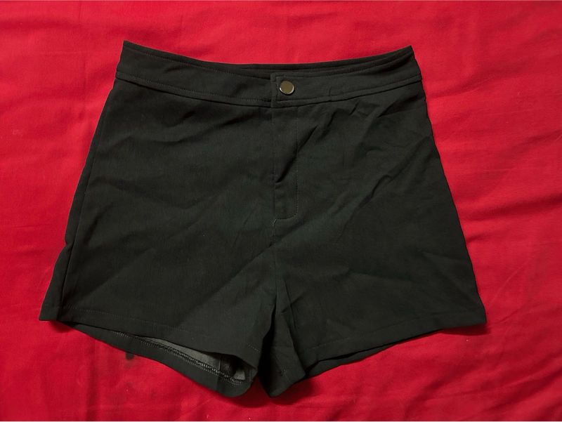 Classic Black High-Waisted Shorts
