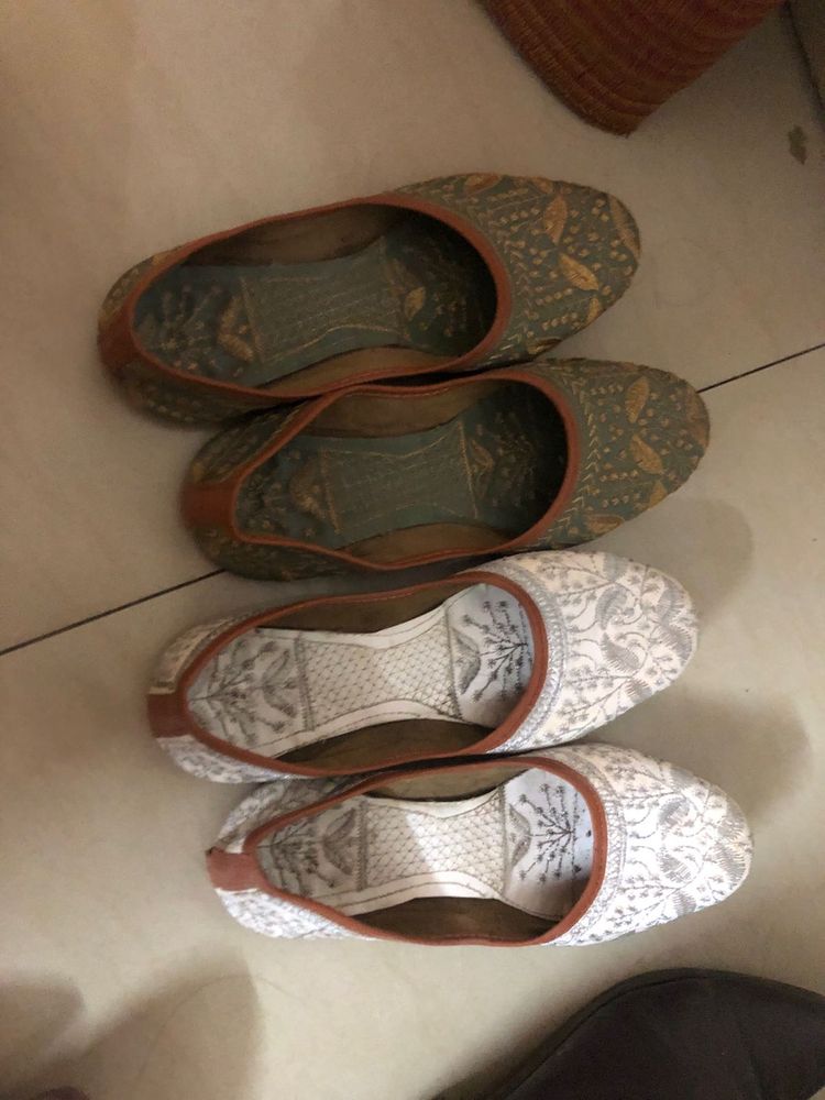 Rajasthani jhutti for fastive wear