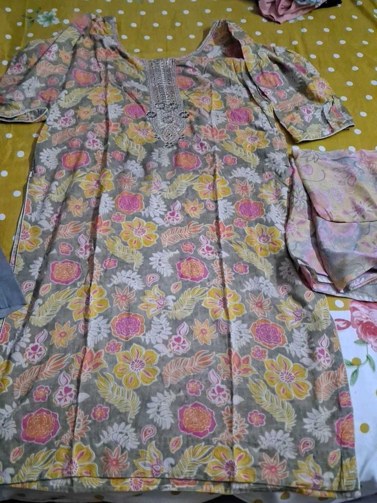 Floral Print Kurta with Dupatta