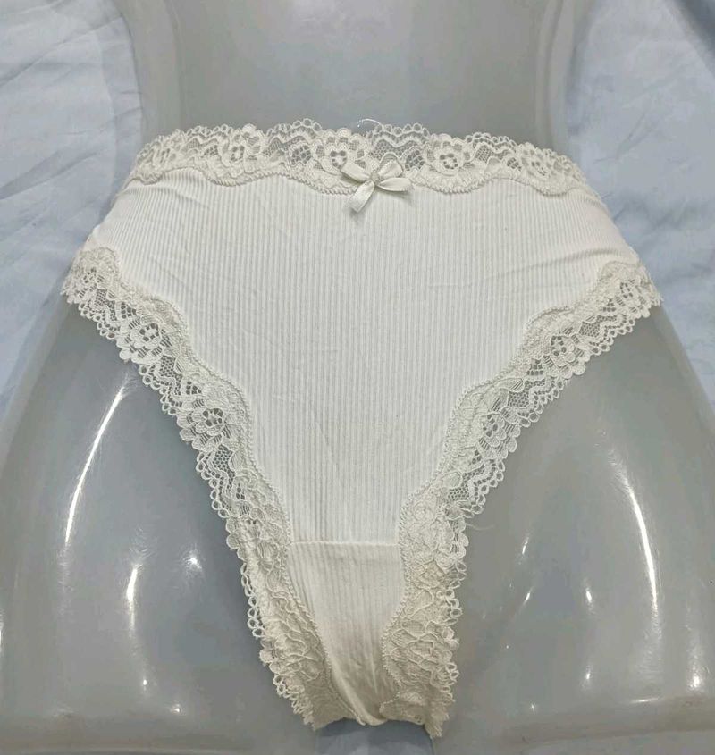 ⚛️ Lace Trim Thong Panty