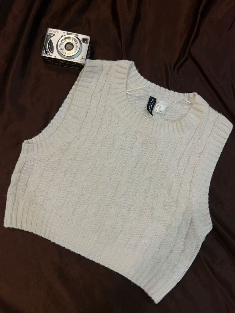 H&amp;M Sleeveless Knit Top