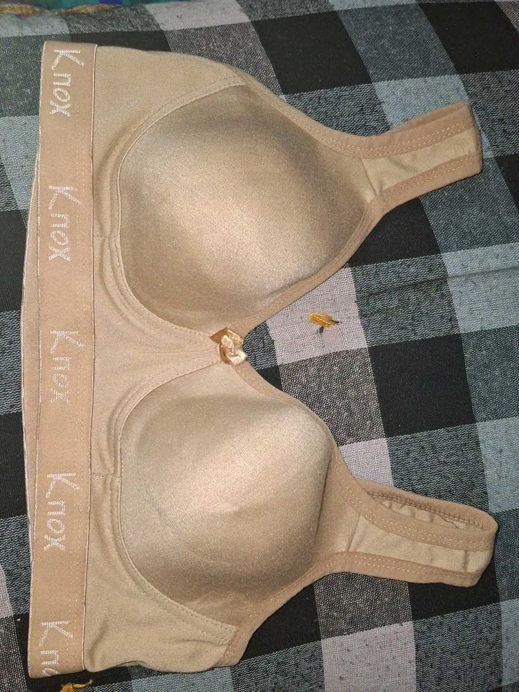 padded sports bra