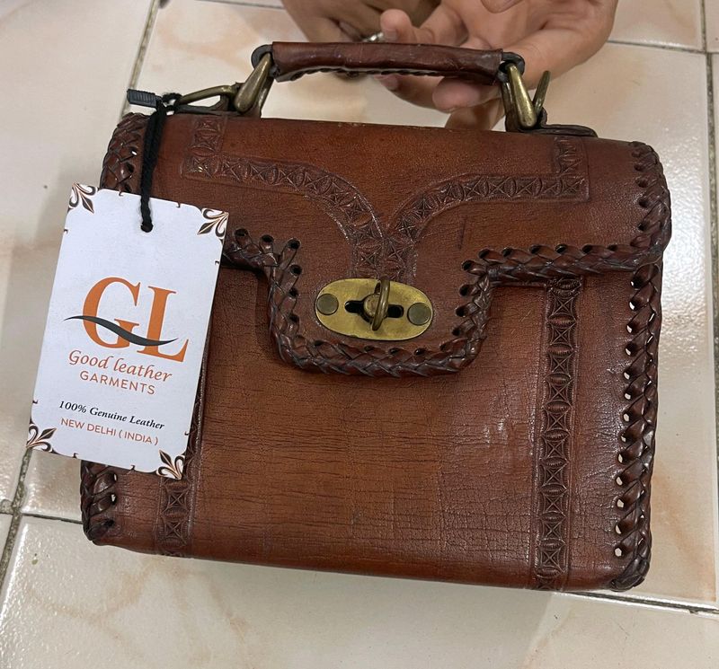 ANTIQUE REAL LEATHER HANDMADE BAG