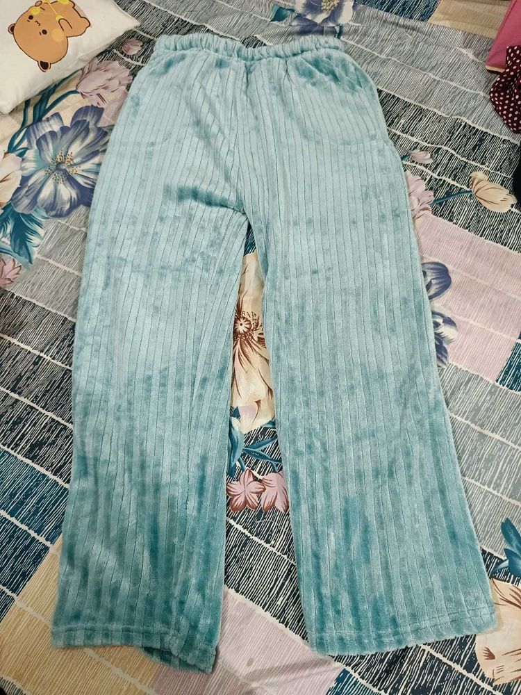 Winter velvet Pajama with two pockets