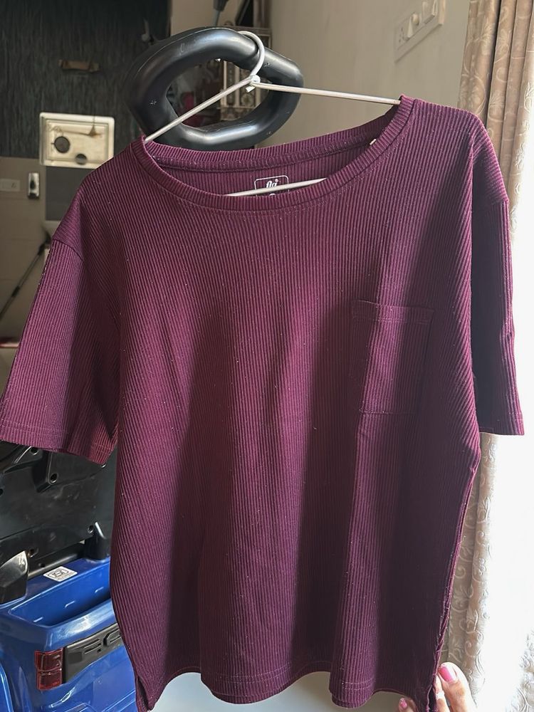 Ribbed Pocket Tee - Casual Comfort