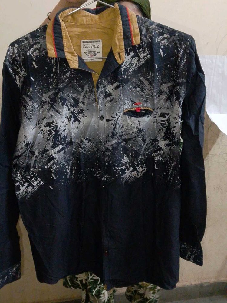Men's Graphic Print Shirt