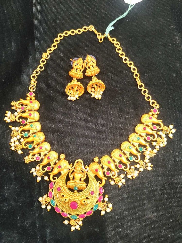 Exquisite Elephant Motif jewellery set