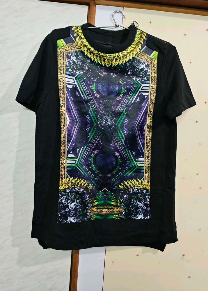 Graphic Print Black 🎩