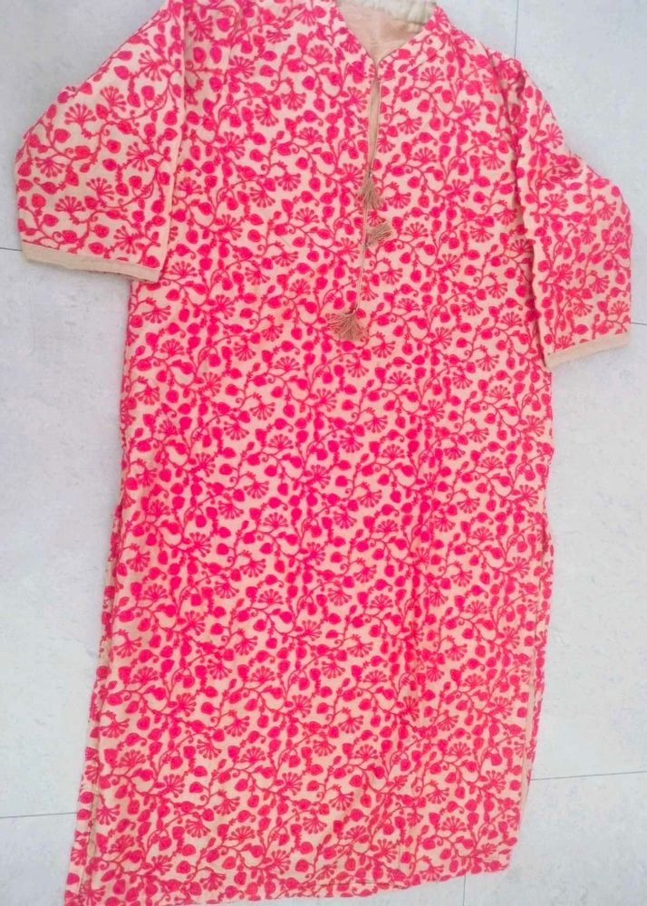 Vibrant Pink Floral embroidery Kurta