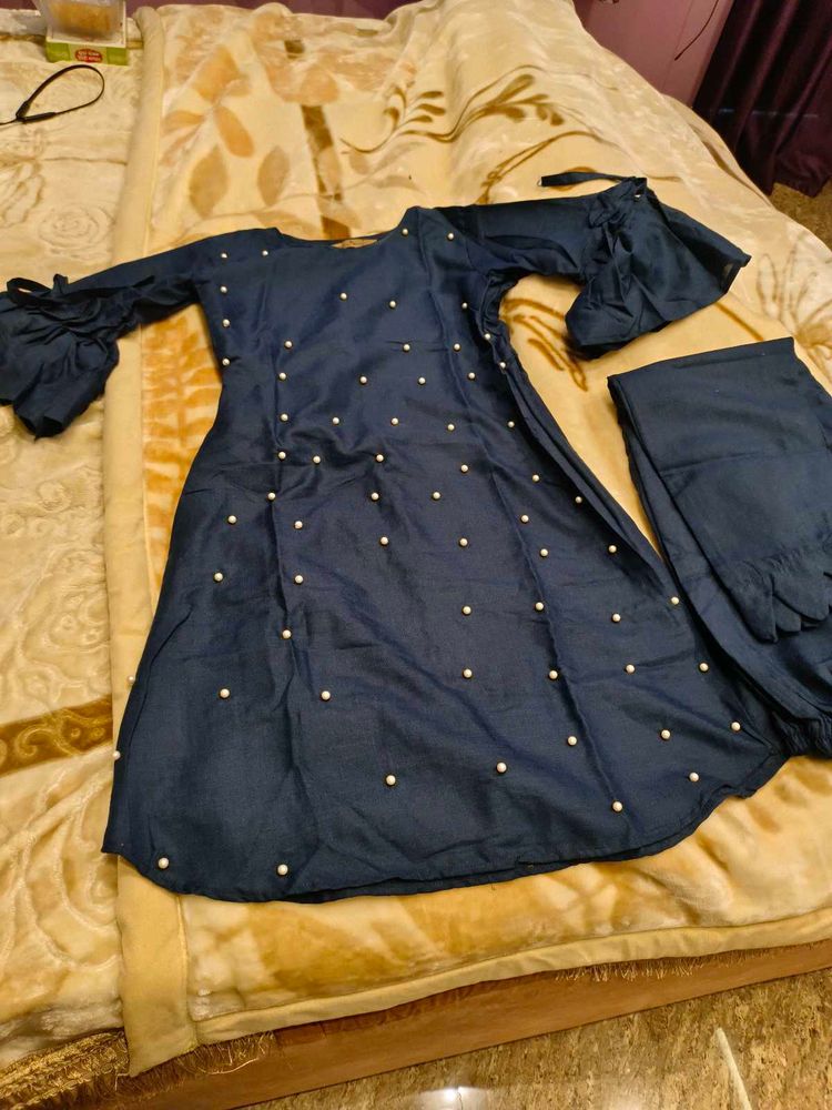 Navy Blue Kurta Set with Pearls