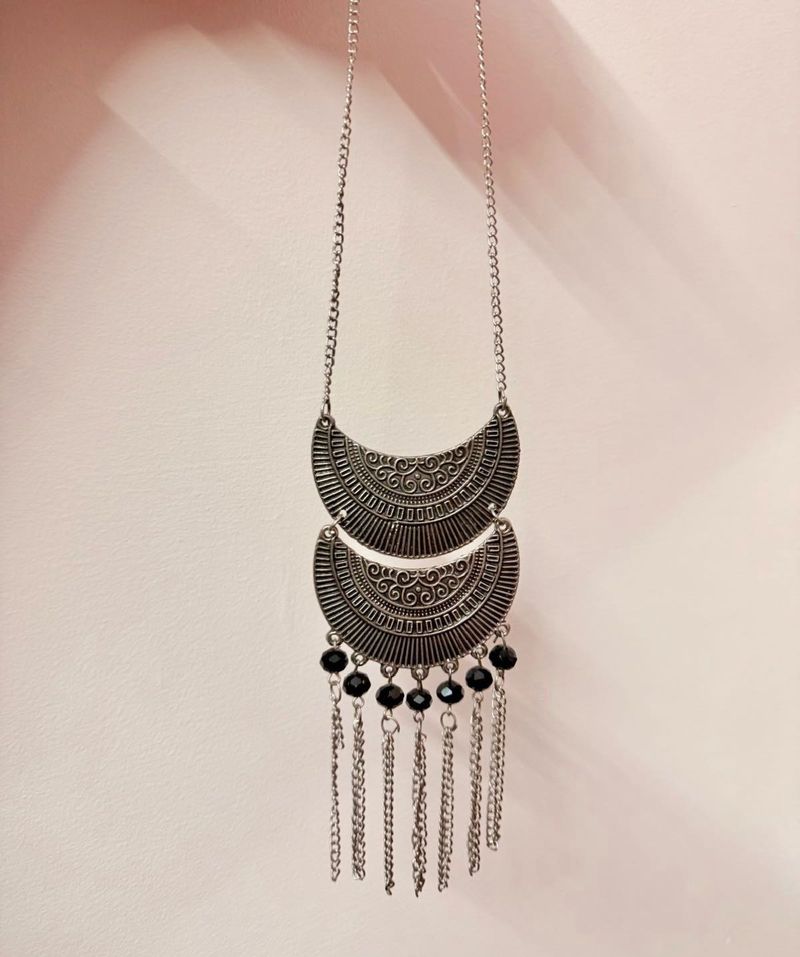 Boho Chic Crescent Moon Necklace