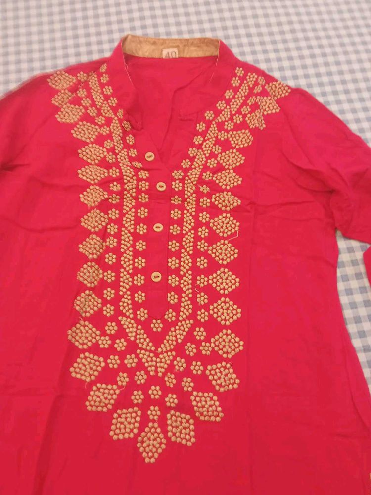 Elegant Red Embroidered Kurta