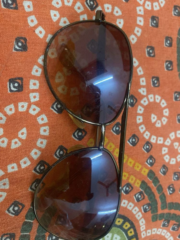 Stylish Aviator Sunglasses