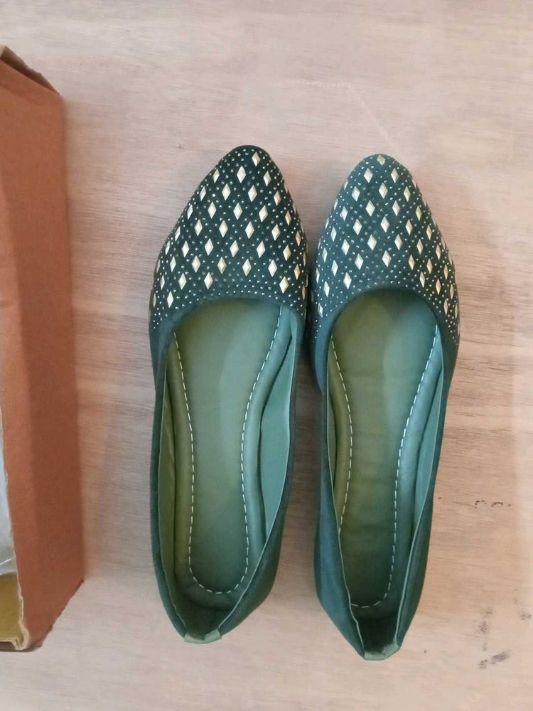New Stylish Green Ballerina Flats size 38
