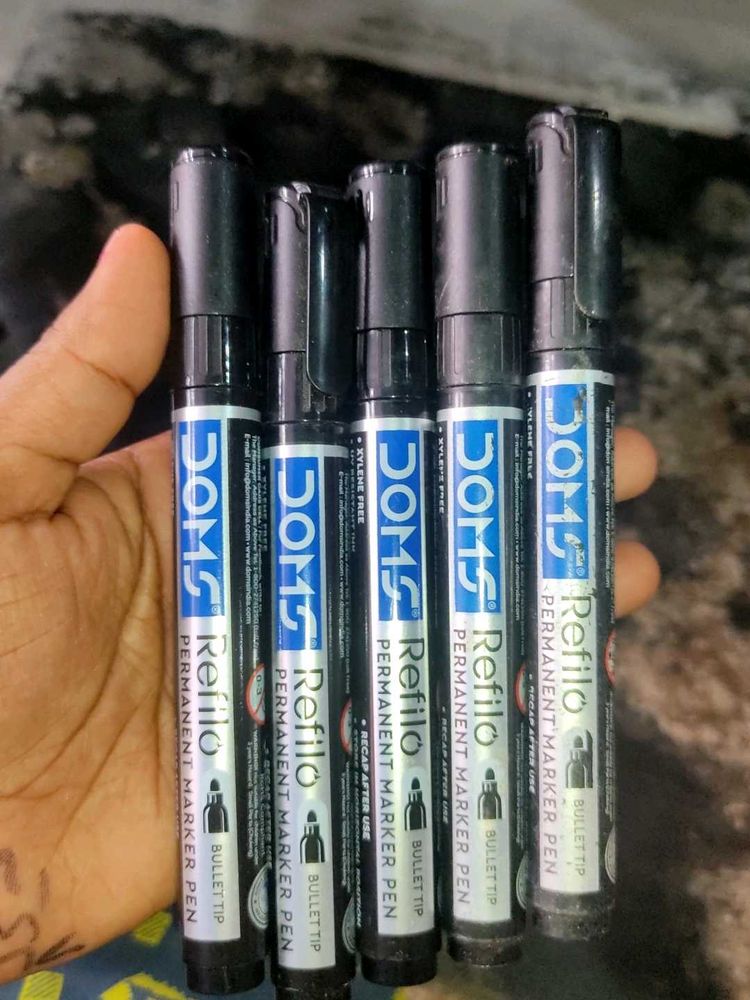 DOMS Refilo Permanent Marker Pens (Set of 5)