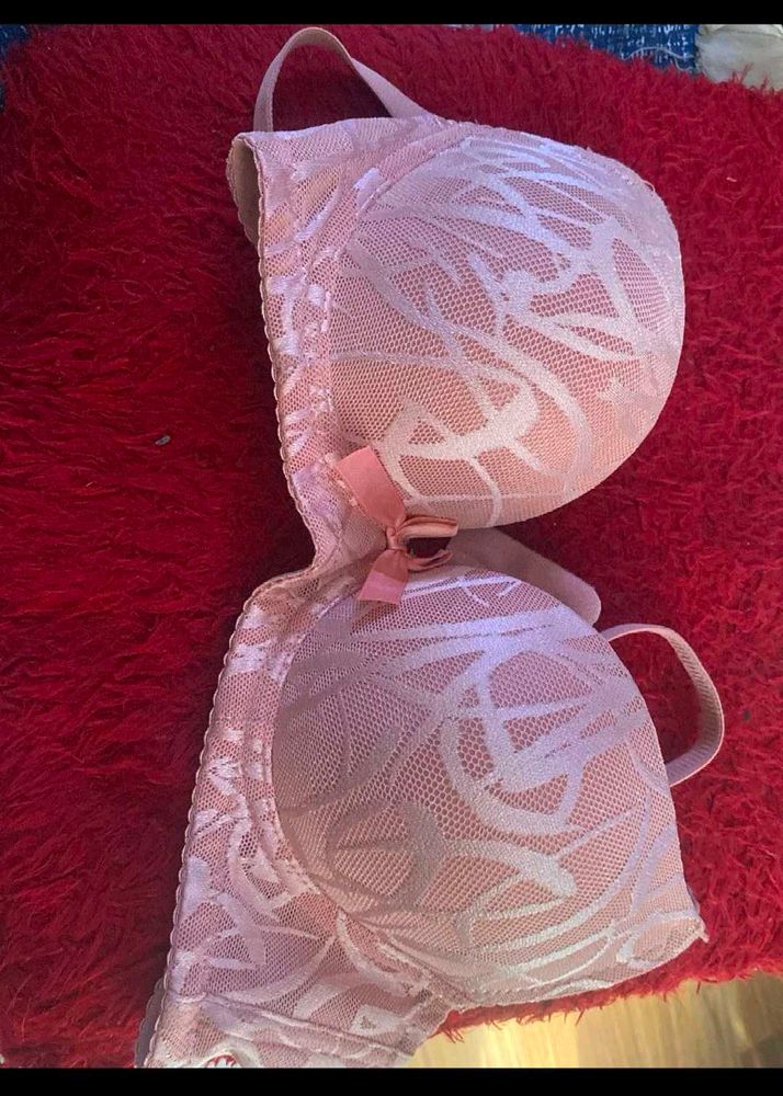 Lace Padded Underwire Bra