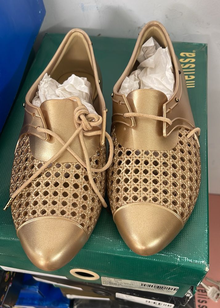 Uk3 Melissa