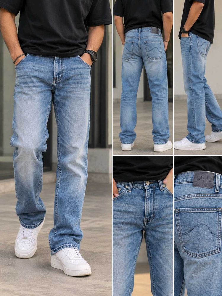 Men's Light Wash Straight Fit Jeans