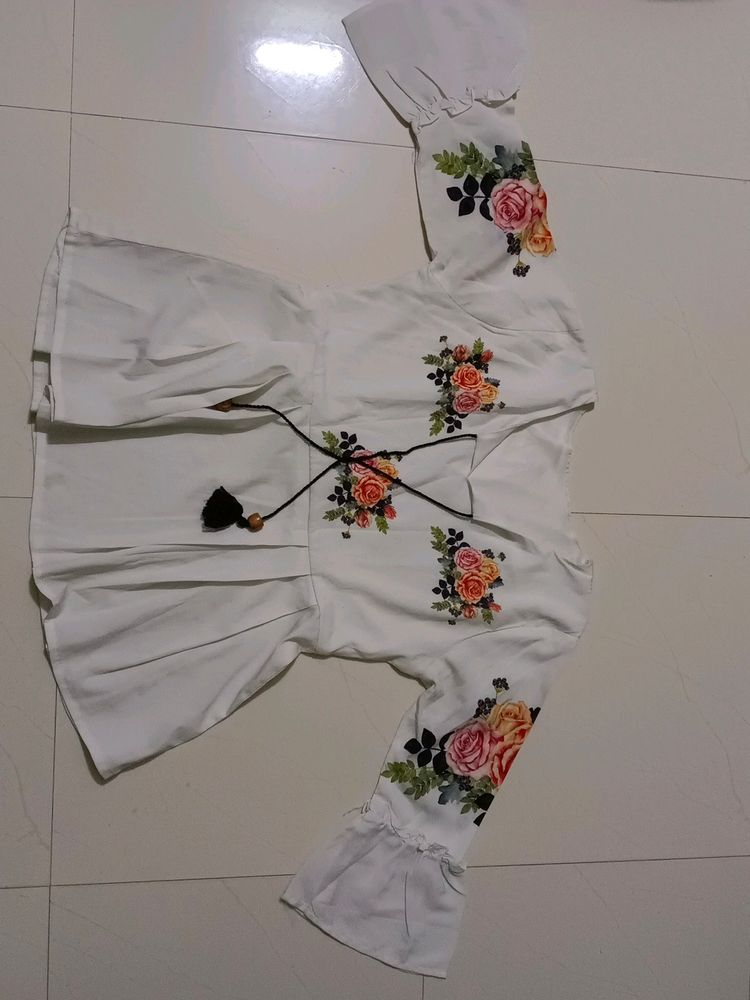 Local Brand , Size: Medium