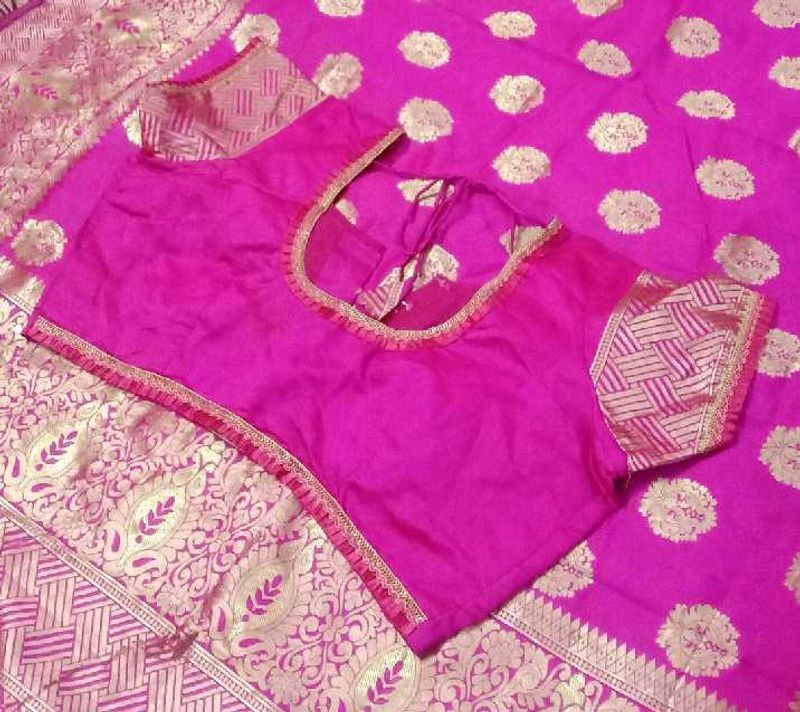 Silk Saree With Deginer Blouse 🤩