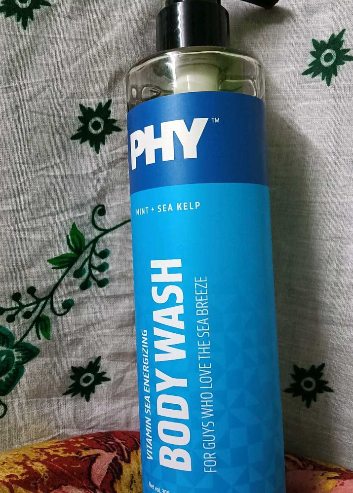 PHY Body Wash (Free Gift 🎁 with this Item)