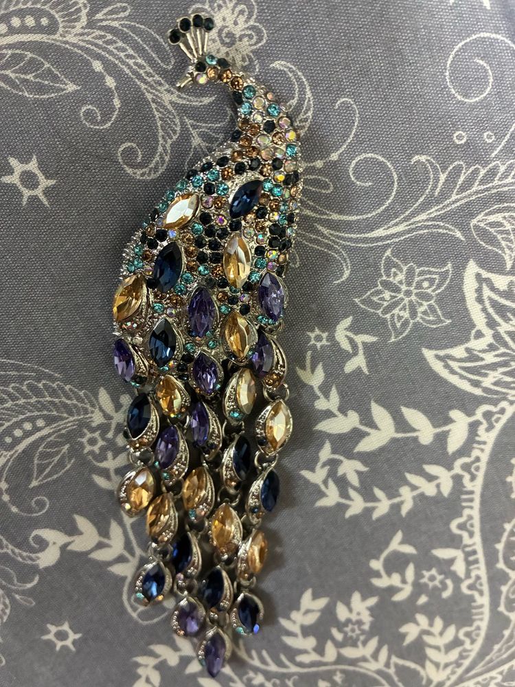 Stunning Peacock Brooch