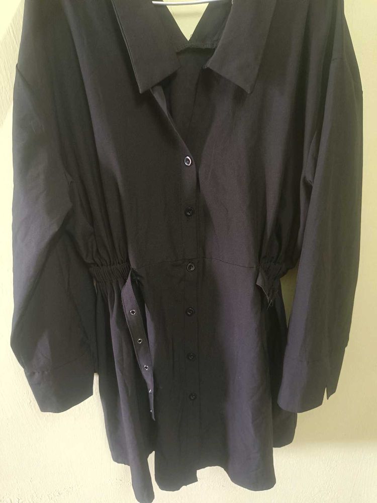Chic Black Button-Up Oversized Shirt