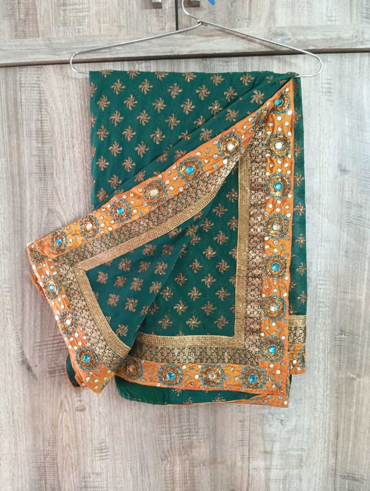 DARK GREEN EMBROIDERY SAREE