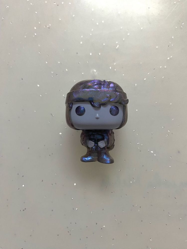 Dustin Upside down l Kinder joy Stranger things