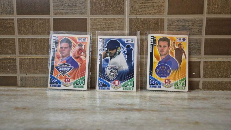 Bunch of 3 2011 Cricket attax cards