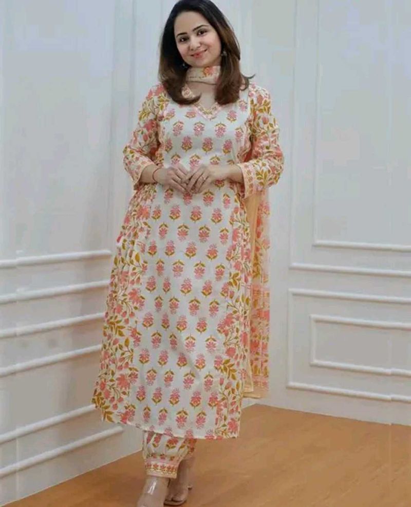 Brand new 3 pics kurta pant with dupatta