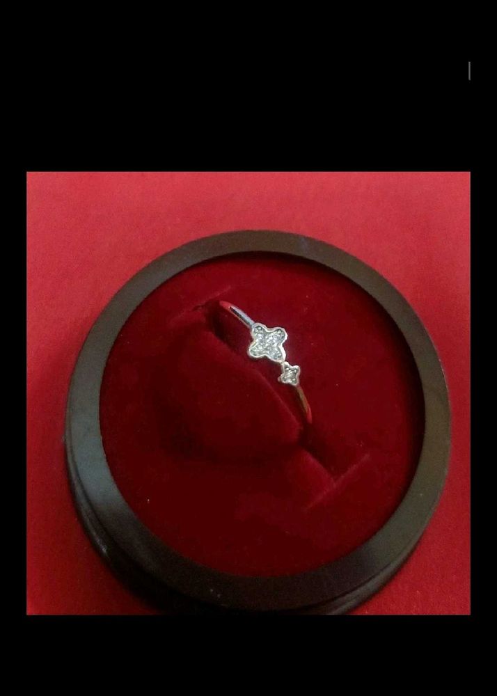 Clover Delicate Ring