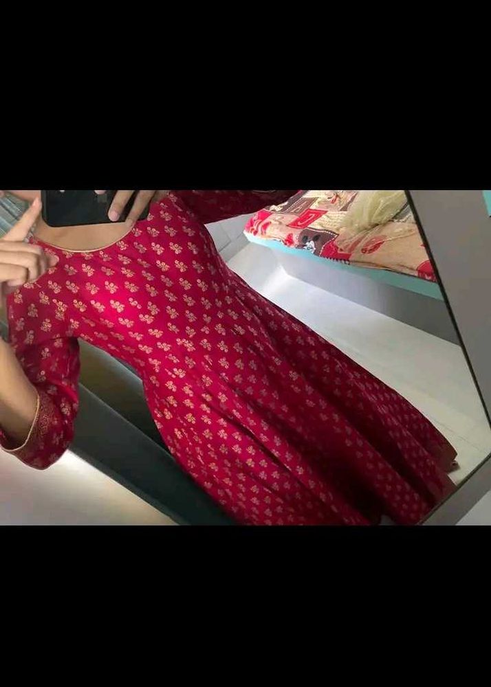Anarkali kurta