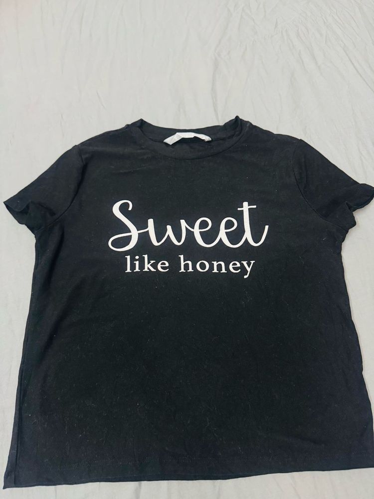 Black "Sweet like honey" T-Shirt
