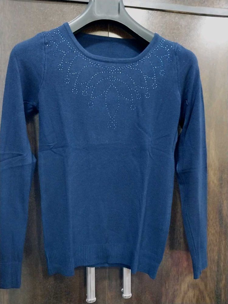 Sweater Top With Sarvoski Work