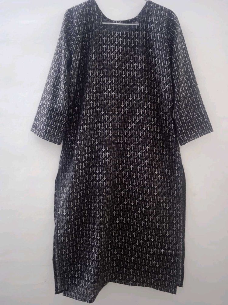 Elegant Printed Kurta