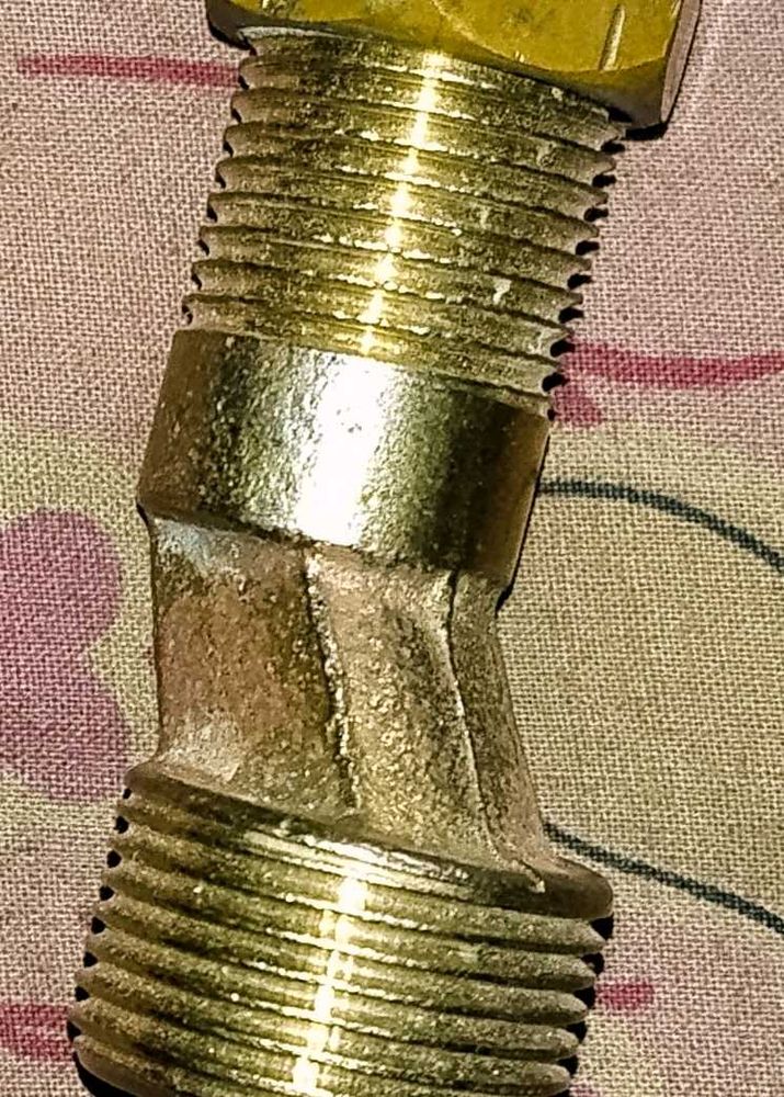 Durable Metal Hose Connector